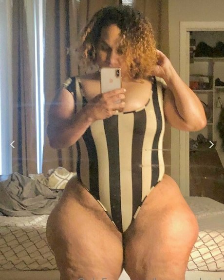 Krazyrachael photo 8