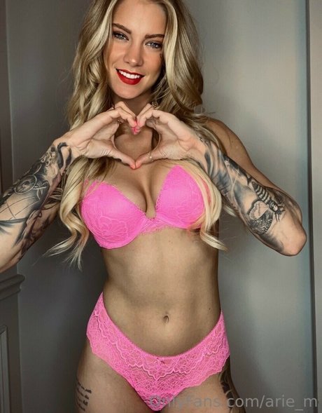Krista M Arie photo 31