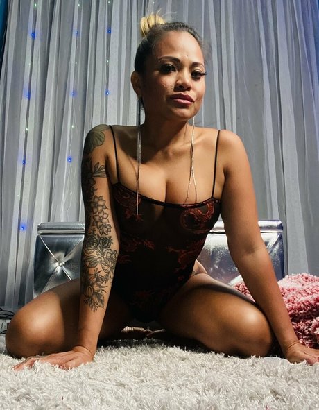 Kristarayne photo 26