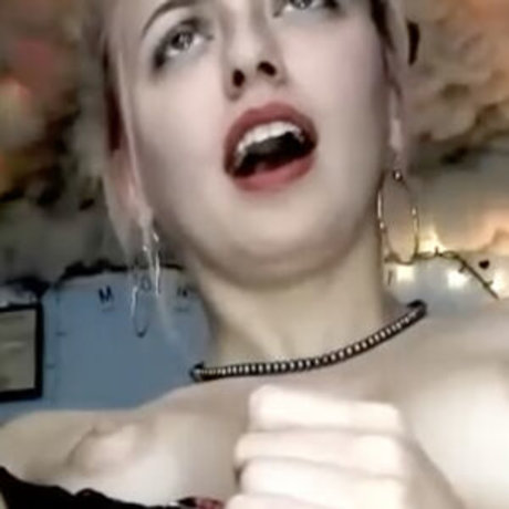 Kristina Grace photo 14