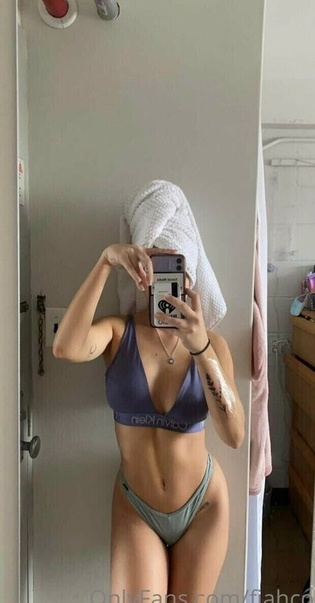 Kristina Ho photo 30