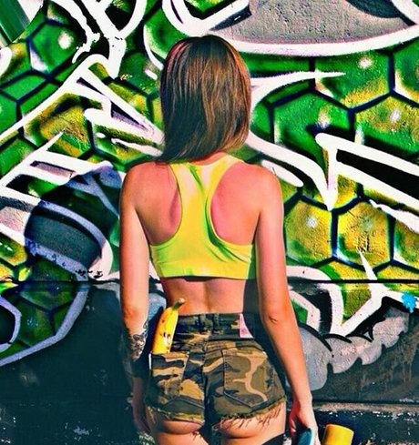 Kristina Rybalchenko photo 7