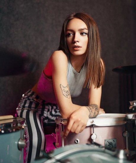 Kristina Rybalchenko photo 21