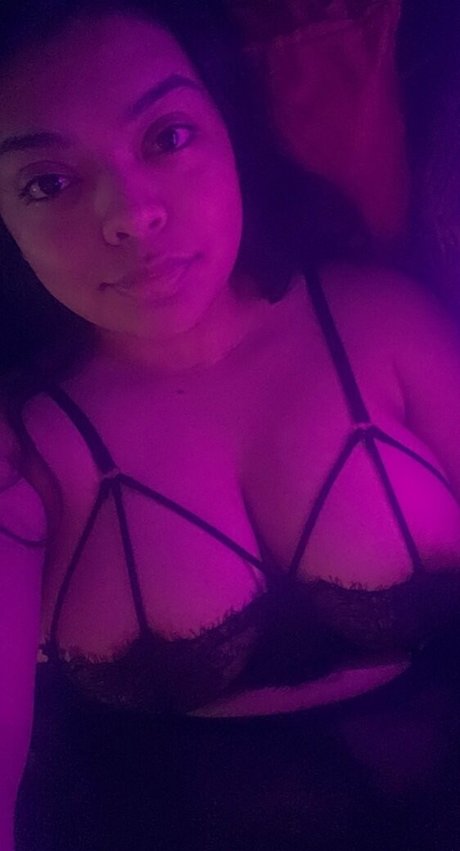 Kristy Garett photo 33