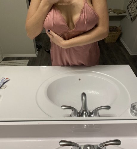 Kristymariebusty photo 18