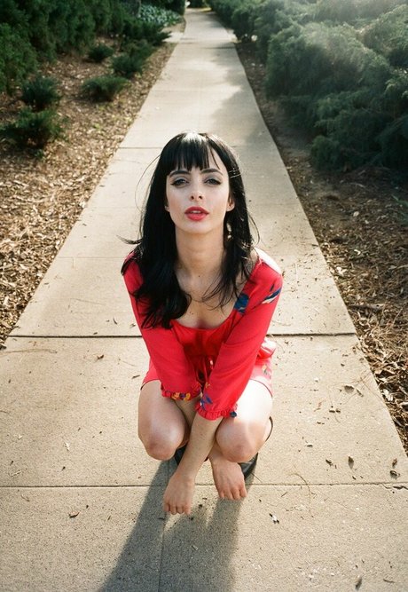 Krysten Ritter photo 109