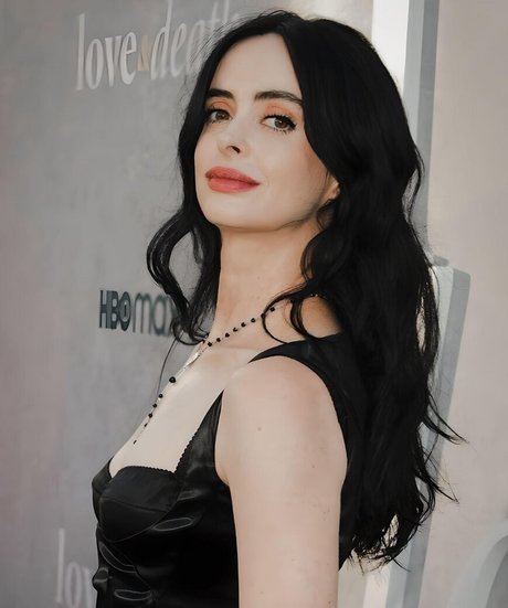 Krysten Ritter photo 136
