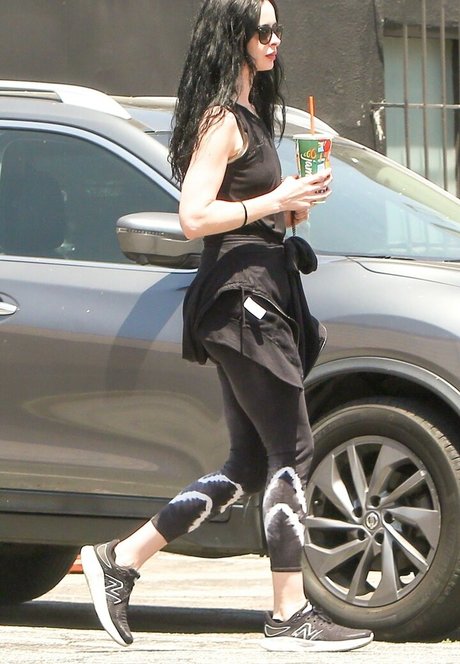 Krysten Ritter photo 166