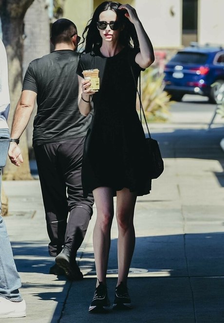 Krysten Ritter photo 167