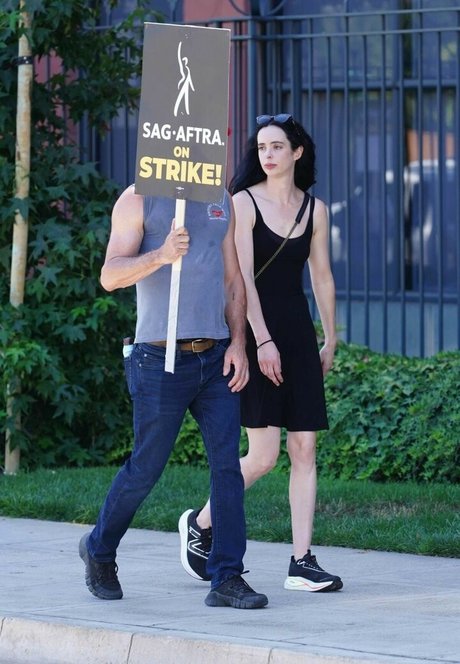 Krysten Ritter photo 173