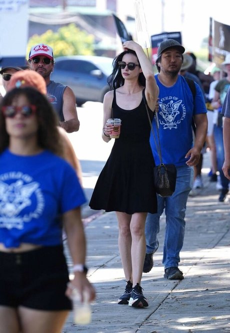 Krysten Ritter photo 174