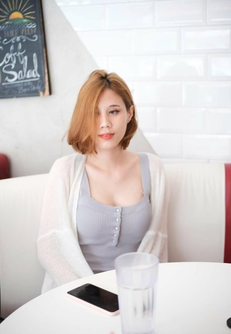 Kura Onee-san photo 407