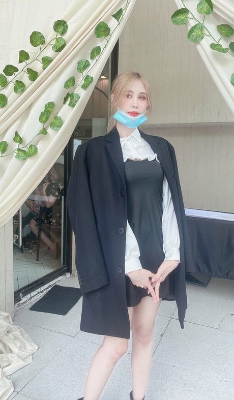 Kura Onee-san photo 422
