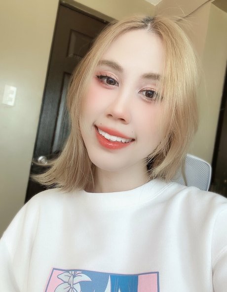 Kura Onee-san photo 425
