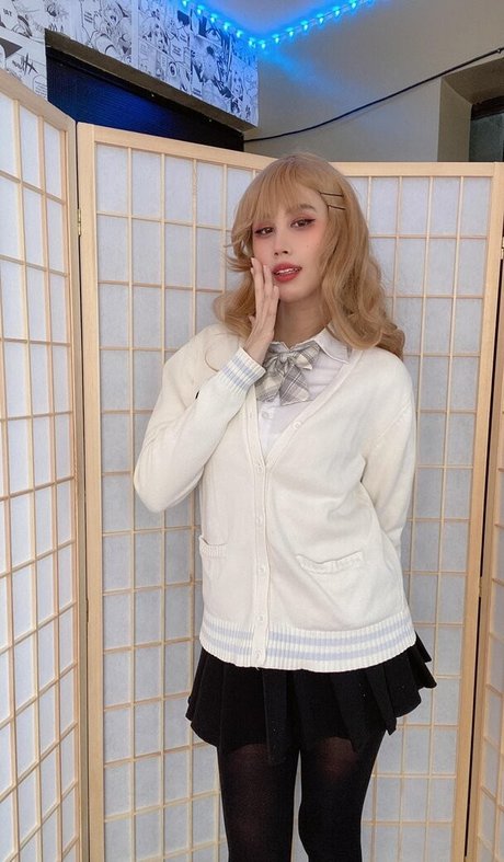 Kura Onee-san photo 649