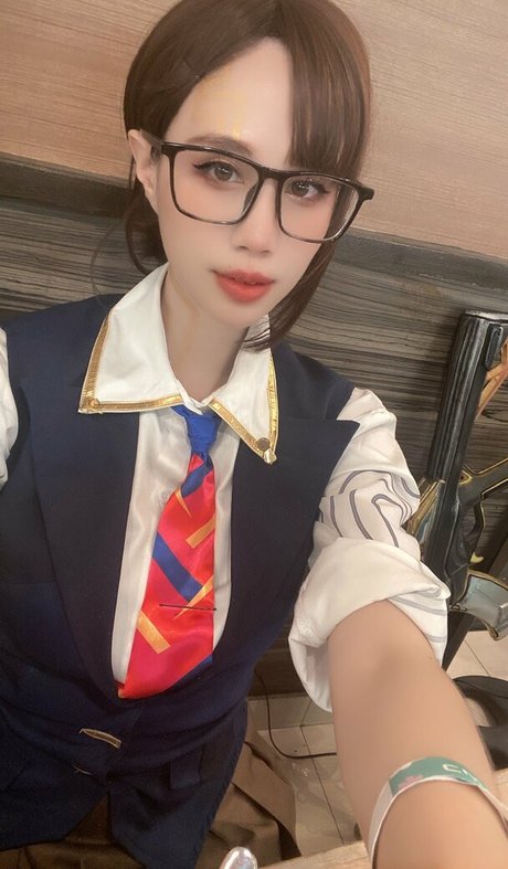 Kura Onee-san photo 756