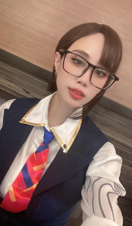 Kura Onee-san photo 769