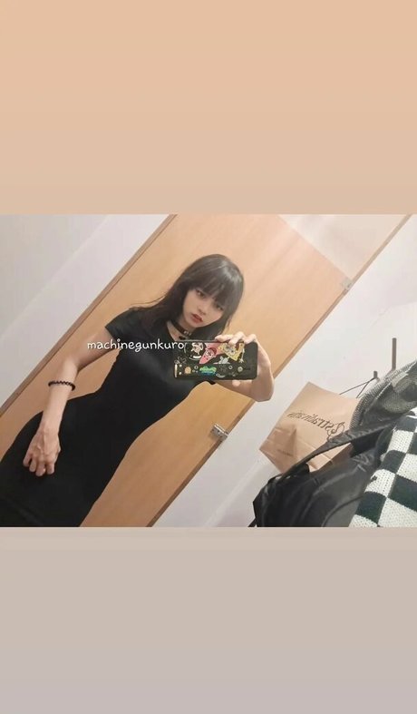 Kuro Emma photo 13
