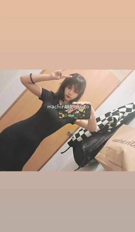Kuro Emma photo 19