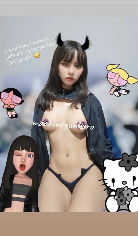 Kuro Emma photo 25