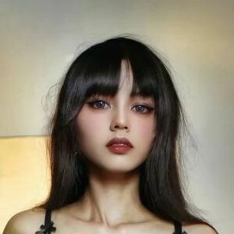 Kuro Emma photo 36