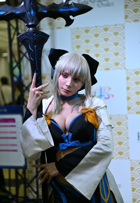 Kuroha142 photo 3
