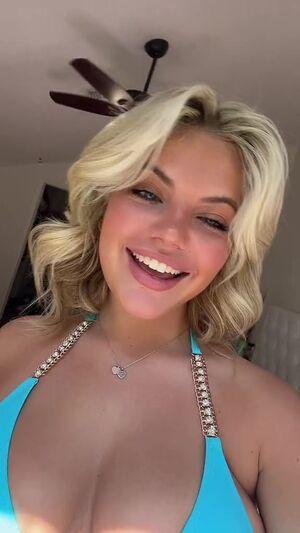 Kyla Deaver photo 16