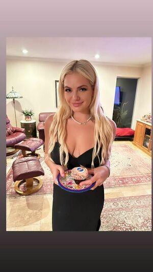 Kyla Deaver photo 34