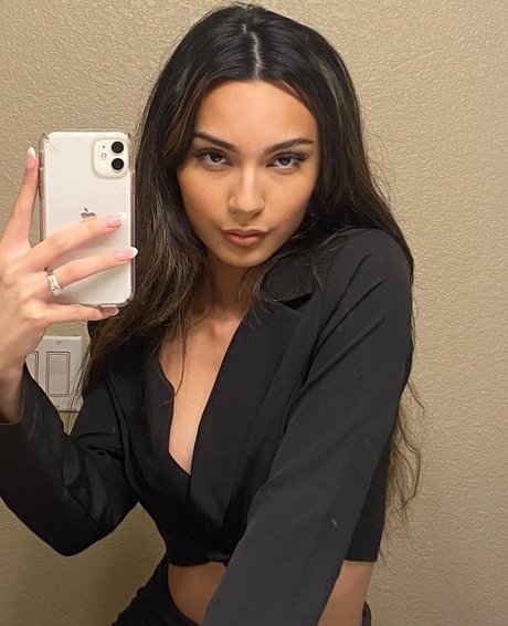 Kyla Malena photo 19