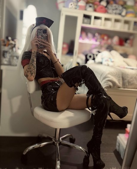 Kylee Carter photo 17