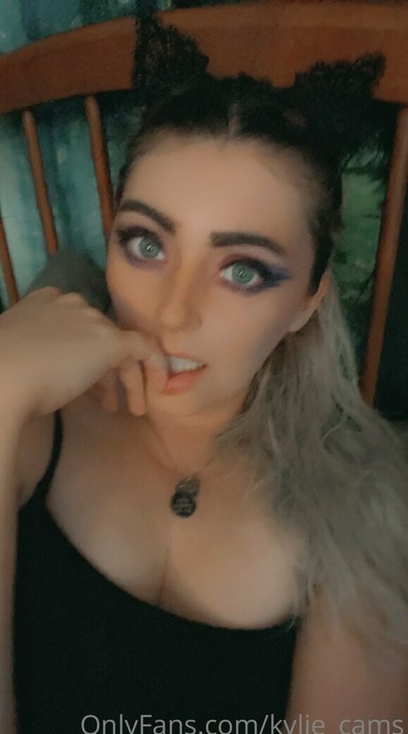 Kylie_cams photo 3