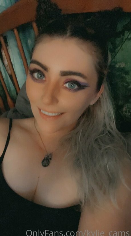 Kylie_cams photo 4