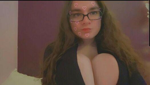 kylieaegis photo 7