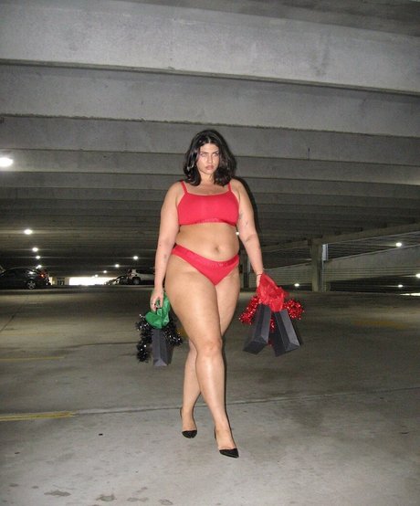 La'Tecia Thomas photo 1
