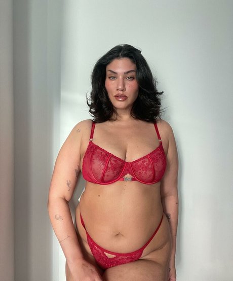 La'Tecia Thomas photo 37