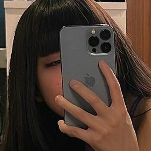 Profile photo of laale_monz