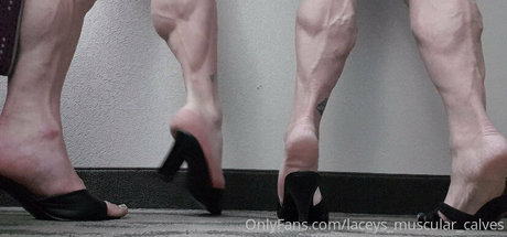 Laceys_muscular_calves photo 1