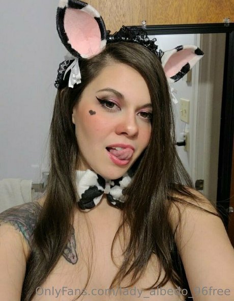 Lady_albedo_96free photo 34