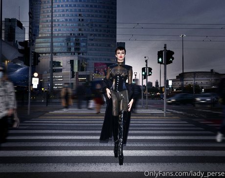 Lady Perse photo 113
