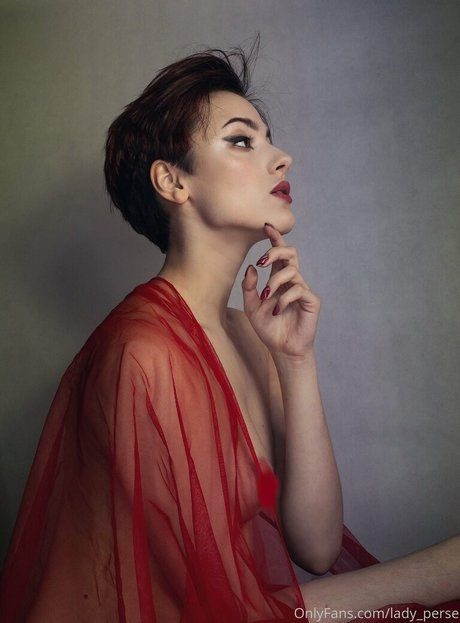 Lady Perse photo 146