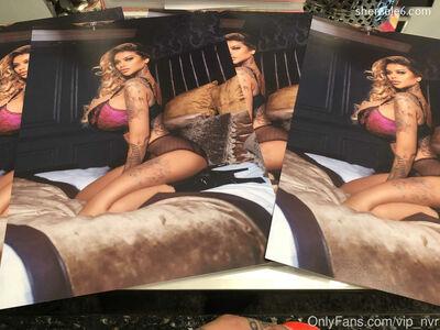 Lady Pleasure photo 17