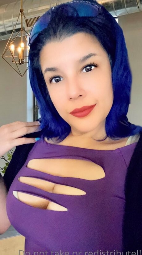 Lady_valkyrie photo 2