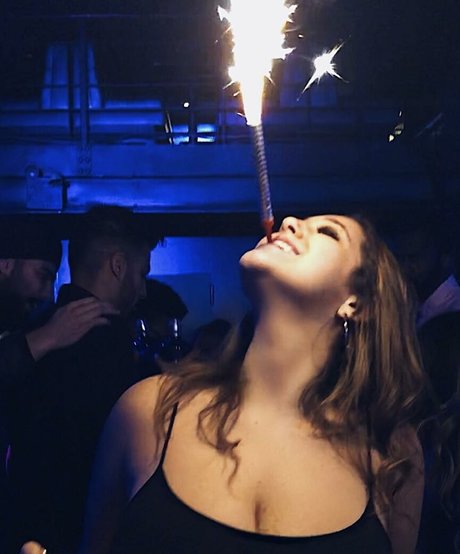 Lady_valkyrie photo 16