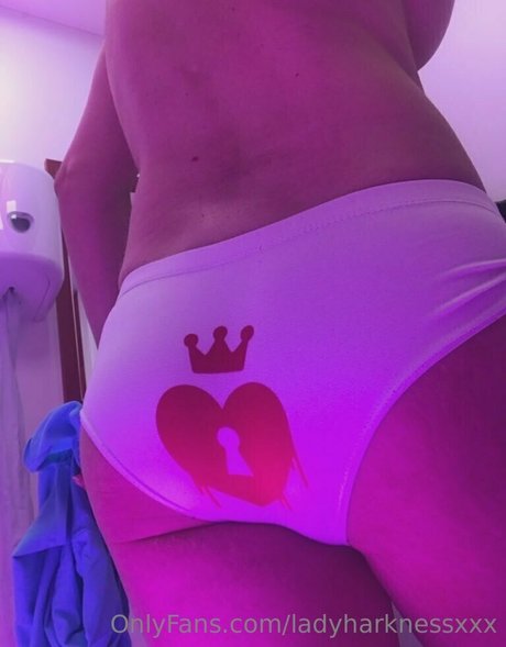 Ladyharknessxxx photo 84