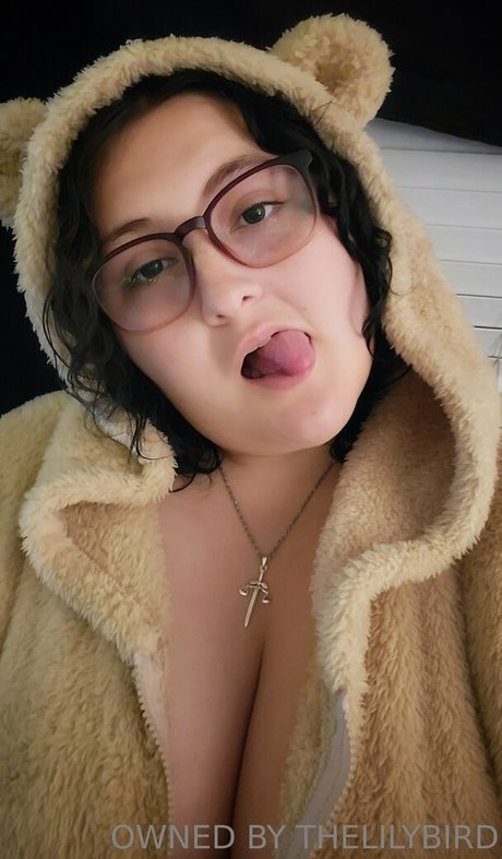 Ladylilithbyrd photo 3