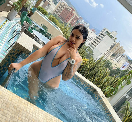 Lais Amorim photo 2