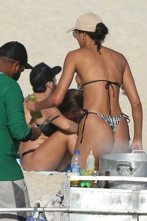 Lais Ribeiro photo 123