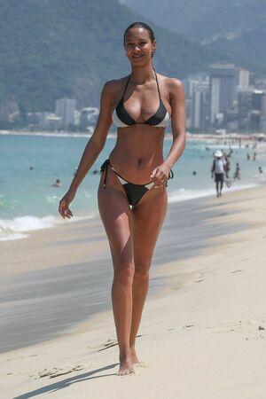Lais Ribeiro photo 151