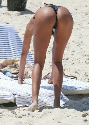 Lais Ribeiro photo 153