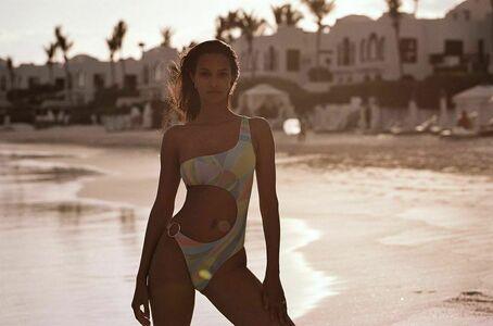 Lais Ribeiro photo 168